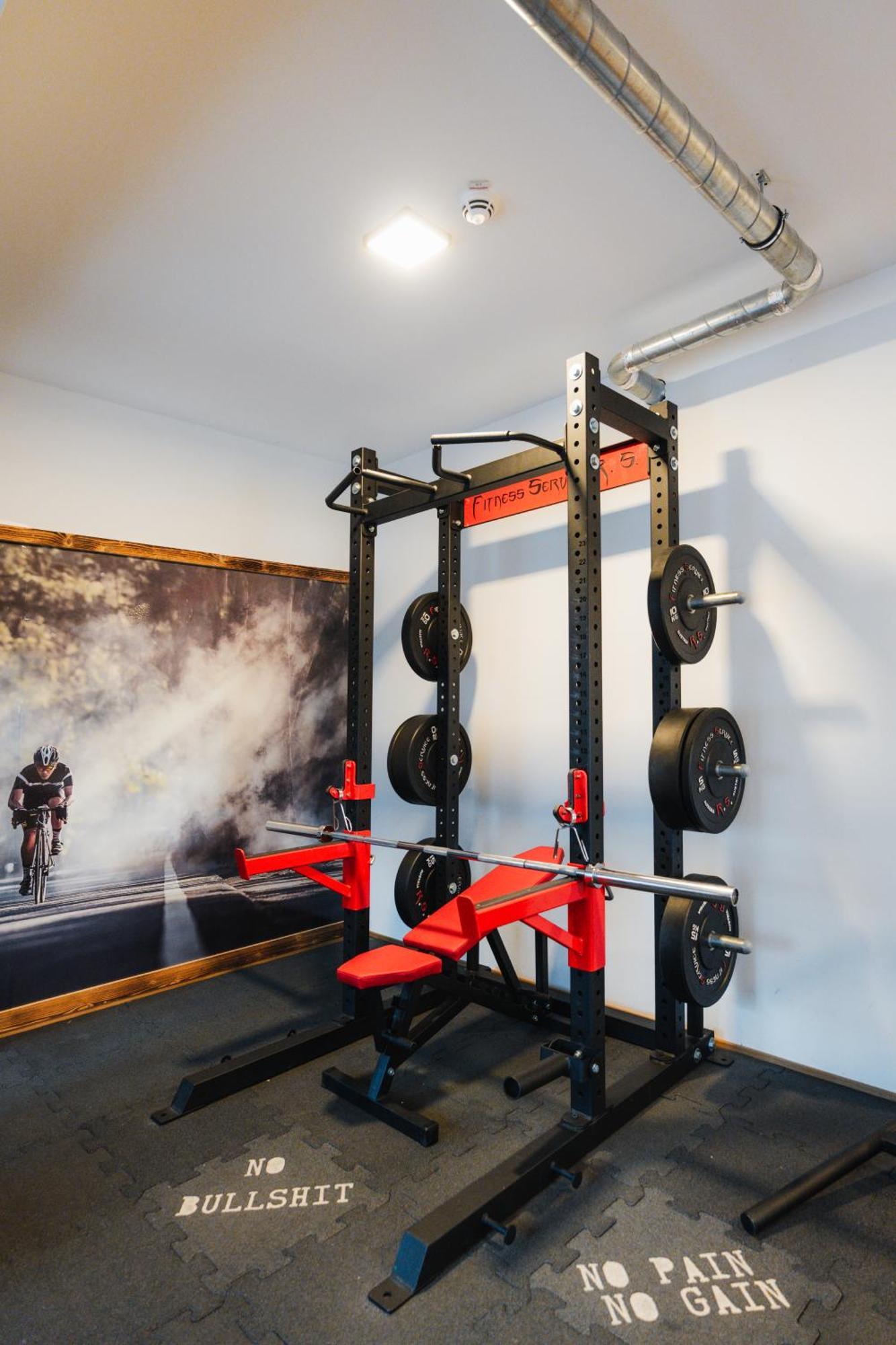 Appartement Arvia Living - In Altmuenster, Zentrale Lage, 7 Min Gehweg Zum Traunsee, Balkon, Kueche, Gratis Parkplatz & Wlan